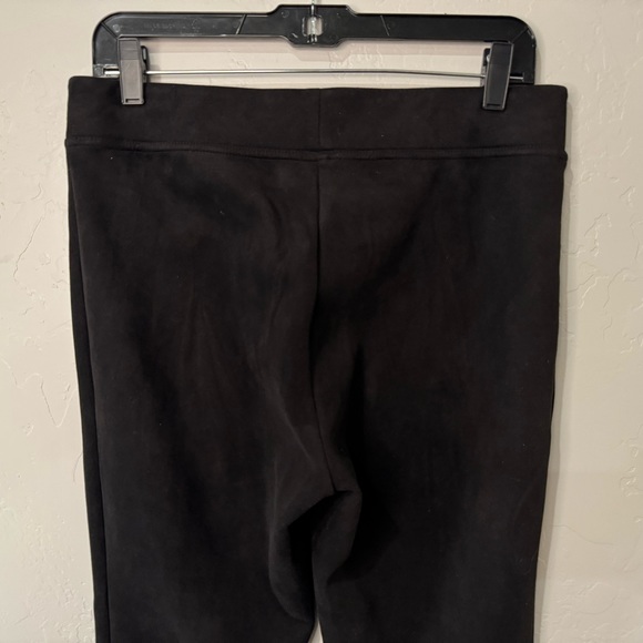 Andrew Marc Pants Faux Suede Pull-On Stretch Legging Black SZ MEDIUM - NEW! - Picture 7 of 16